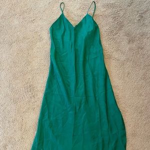 Linda 100% silk bed gown in emerald green